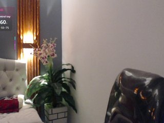 Eroottinen videokeskustelu katty-femdom