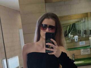 Eroottinen videokeskustelu KatyaRose