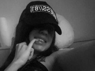 Eroottinen videokeskustelu BluBaby