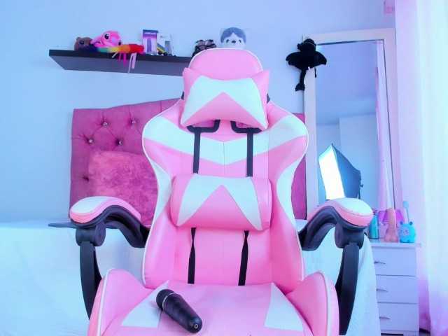 Lähettää kuvakaappauksia KeidyWilliams