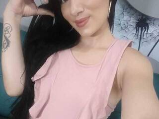 Eroottinen videokeskustelu Keilly-