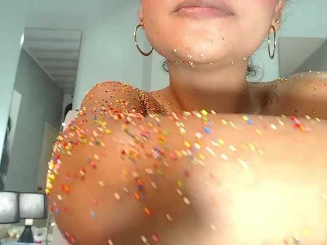 Kuvat kendallanders wellcome guys,who wants to try some of this delicious candy? fuck hard this candy at goal @599// #sexy #fingering #candy #amateur #latina [499 tokens remaining] [none]599