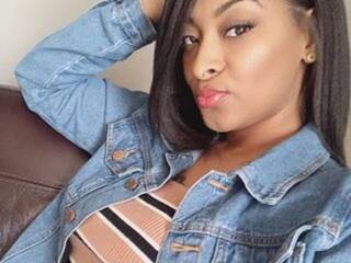 Eroottinen videokeskustelu Khaleesi-D