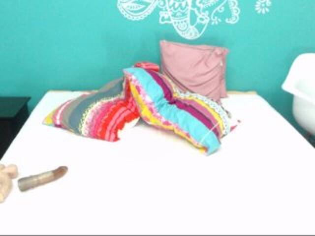 Lähettää kuvakaappauksia khloeferry