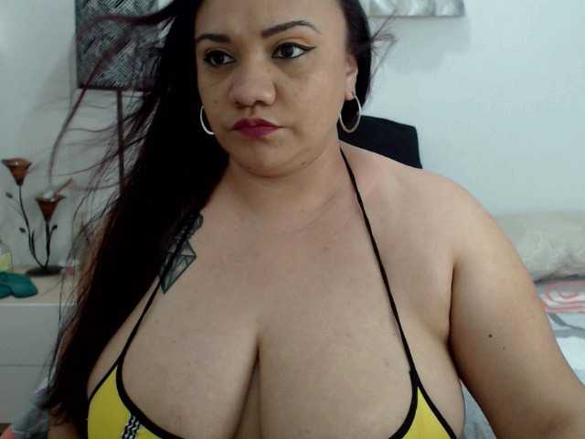 Kuvat KimyStone I can't get enough @GOAL: Squirt Show + Pussy Play / Any Flash 80 tokens/ Offert WSP 300 tkns #latin #bbw #bigboobs #c2c #lovense #milf #bigass #cumshow