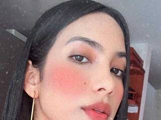 Eroottinen videokeskustelu kinky-mindy