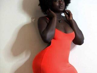 Eroottinen videokeskustelu KinkyEbony