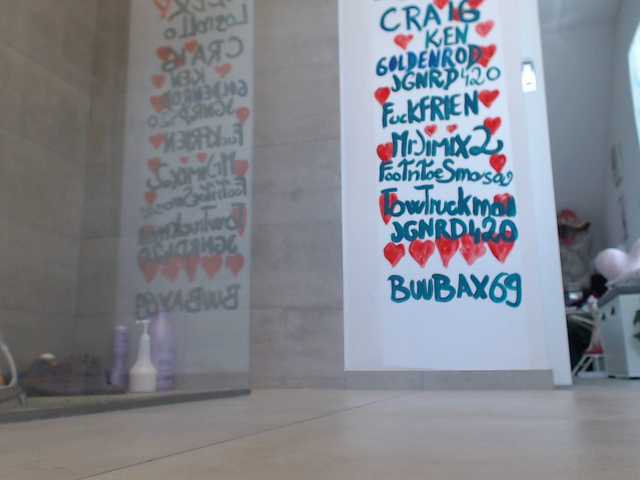 Lähettää kuvakaappauksia KinkyMoni