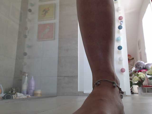 Lähettää kuvakaappauksia KinkyMoni