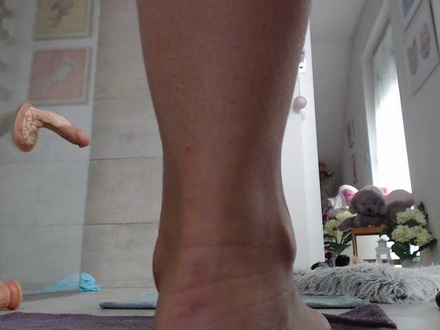 Lähettää kuvakaappauksia KinkyMoni