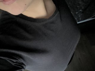 Eroottinen videokeskustelu Kira-aa