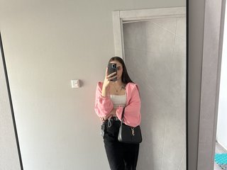 Eroottinen videokeskustelu Kiraaa23