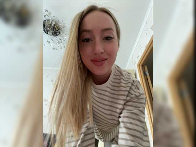 Lähettää kuvakaappauksia Chloee