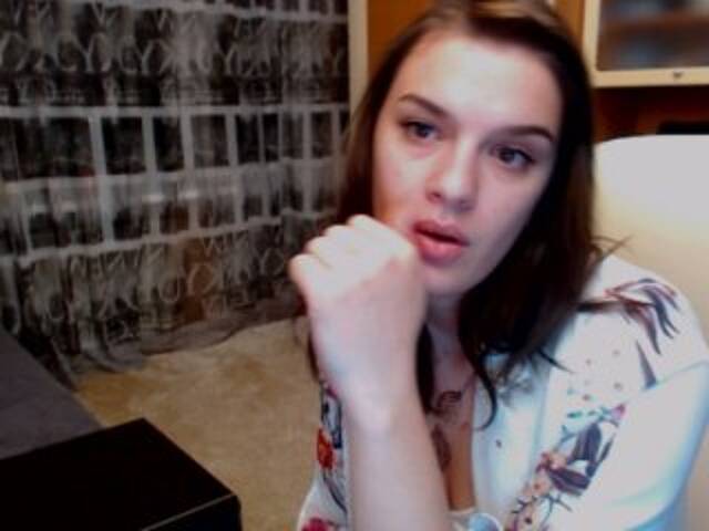 Lähettää kuvakaappauksia KiraHott