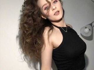 Eroottinen videokeskustelu KisaraSims01