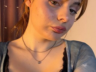 Eroottinen videokeskustelu kittyrinaa