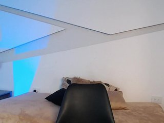 Eroottinen videokeskustelu Kity-hot