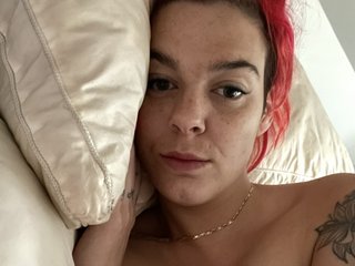 Eroottinen videokeskustelu kitykitkat