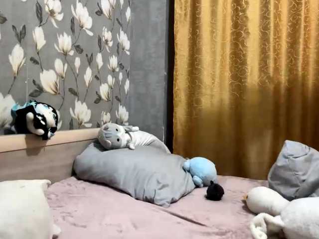 Lähettää kuvakaappauksia KizzyRookard