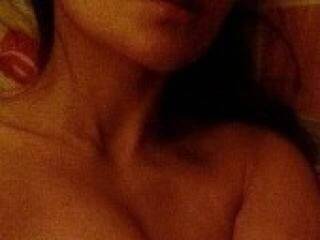 Eroottinen videokeskustelu klinikaaa