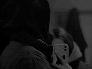 Eroottinen videokeskustelu kriisss-1