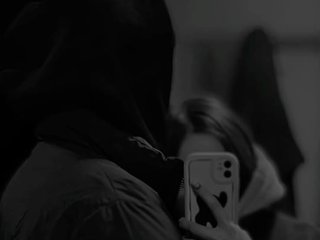 Eroottinen videokeskustelu kriisss-1