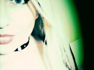 Eroottinen videokeskustelu KristalFun