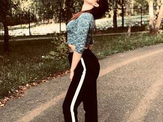 Eroottinen videokeskustelu Kristi-13