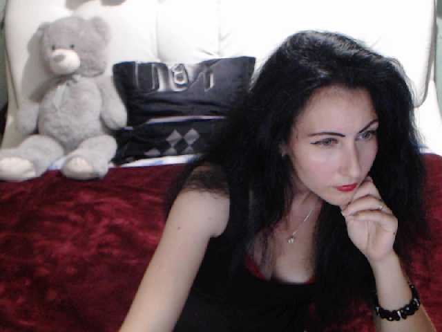 Lähettää kuvakaappauksia KRYSTYANAtheo