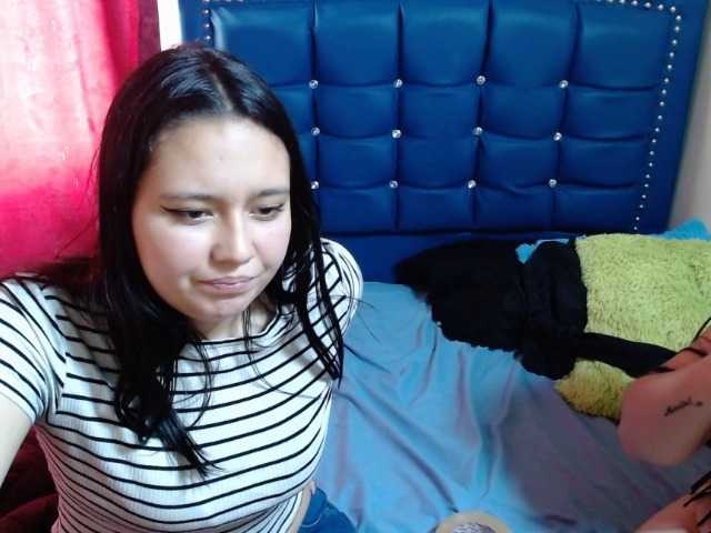 Kuvat kylieandkenda 2000 tokens and 15 days of free show