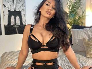 Eroottinen videokeskustelu AngelikaNoir