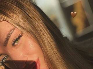 Eroottinen videokeskustelu La1aland