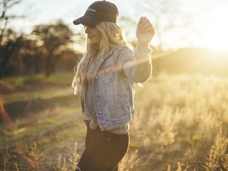 Eroottinen videokeskustelu Lady-blonde