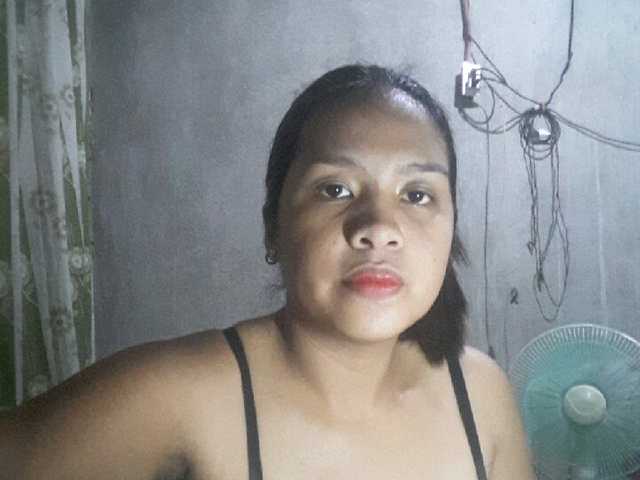 Kuvat Ladychix26 Hi guys give me tips i will dance for you i need to earn today guys thanks