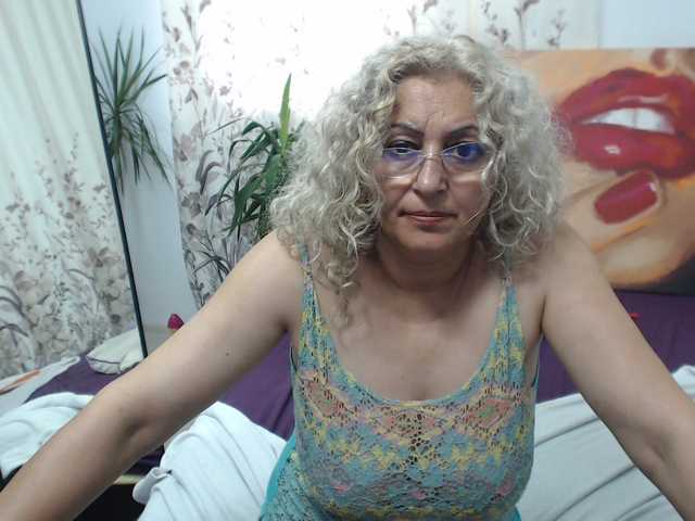 Kuvat ladydy4u I am waiting for the hard dick to have fun,,,30 tit 50 ass 500 naked 1000 squrt , 80 blow , 40 c2c