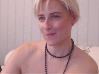 Kuvat LadyyMurena Hello guys!Show tits here for 30 tok,hairy pink pussy for 50,all naked -90,hot show in pvt or in group or in pvt