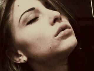 Eroottinen videokeskustelu lale4ka24