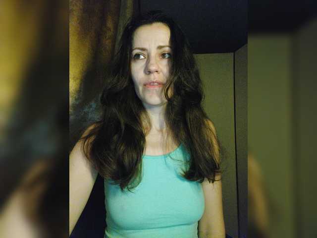 Lähettää kuvakaappauksia Larianna