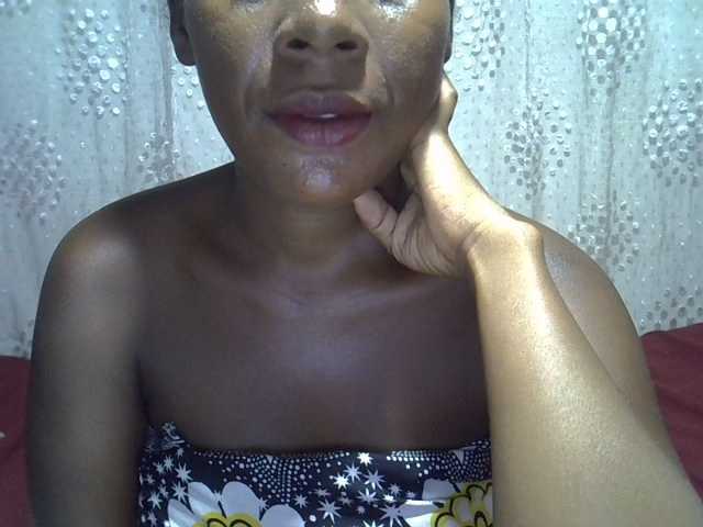 Lähettää kuvakaappauksia LatishaForYou