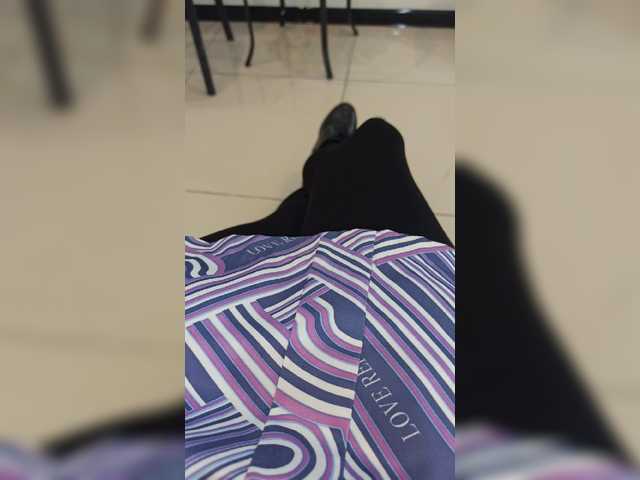 Lähettää kuvakaappauksia LauraLeight