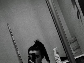 Eroottinen videokeskustelu Laurie-Mindy