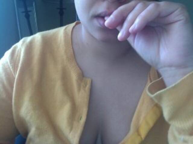 Lähettää kuvakaappauksia LeesaRaye