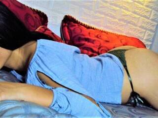 Eroottinen videokeskustelu leonacute