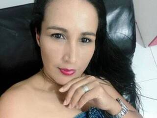 Eroottinen videokeskustelu Leonorsmith