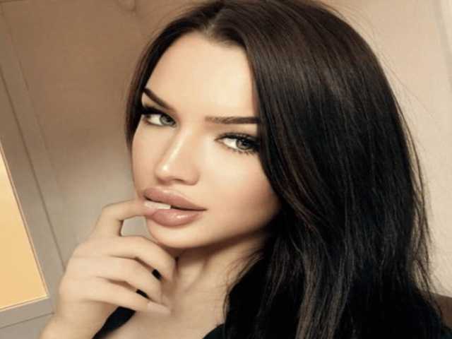 Kuva profiilista LeontineCuffie