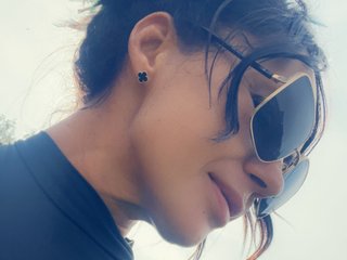 Eroottinen videokeskustelu LeraXCream