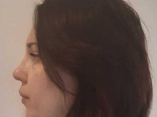 Eroottinen videokeskustelu Lessia