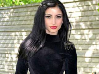 Eroottinen videokeskustelu leylanice