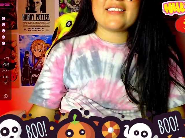 Kuvat LeylaStar1 "Boo! Spank ass Hard 25tks// 10tksPinch niples Clamps// Use me in #Pvt At goal Ride toy with oil! #dirty #ahegao #chubby #feet #daddy