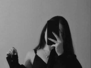 Eroottinen videokeskustelu Lia-Li